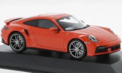 Minichamps Porsche 911 (992) Turbo S, orange, 2020, 1:43,