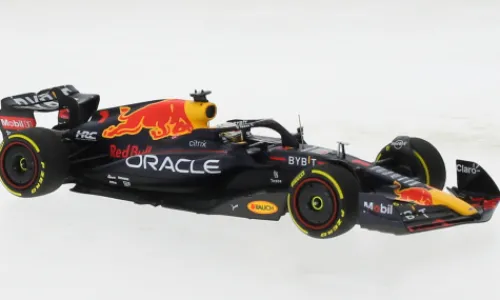 Minichamps Red Bull RB18, Formel 1, GP Azerbaijan, 2022, Oracle Red Bull Racing, Red Bull, #1, M.Verstappen, 1:43, Hot