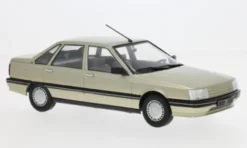 WhiteBox Renault 21, beige, 1986, 1:24, Hot