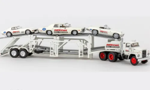 Brekina Set Dodge Autotransporter mit 3 PKW, 1975, Hurricane Helldrivers, 1:87, Discount