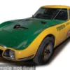 IXO America Toyota 2000 GT, gelb/grün, 1966, 1:64, Online