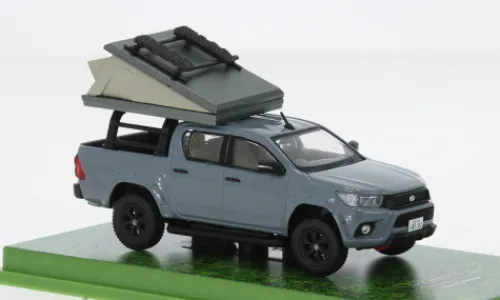 Tarmac Works Toyota Hilux, grau, 1:64, Sale