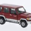 BM Creations Toyota Land Cruiser LC76, dunkelrot/silber, 1:64, New