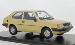 Triple 9 Collection Volvo 343, gelb/beige, 1982, 1:18, Best