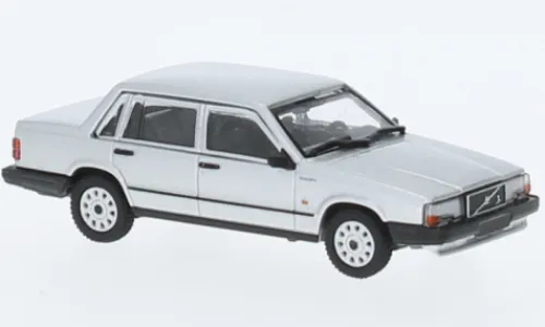 Minichamps Volvo 740 GL, silber, 1986, 1:87, Hot