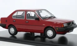 Triple 9 Collection Volvo 340, rot, 1987, 1:18, New